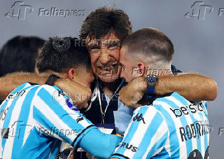 Copa Sudamericana - Semi Final - Second Leg - Racing Club v Corinthians