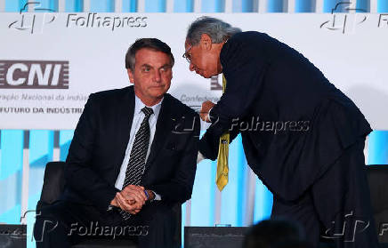 Bolsonaro recebe o Grande Colar da Ordem do Mrito Industrial da CNI