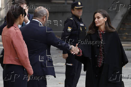 La reina doa Letizia preside el acto de entrega de la XIV edicin de los Premios Luis Carandell de periodismo parlamentario.