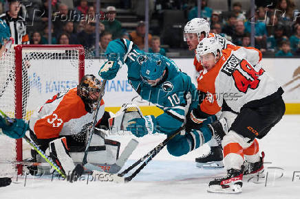 NHL: Philadelphia Flyers at San Jose Sharks