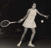 1958A tenista Maria Esther Bueno, em