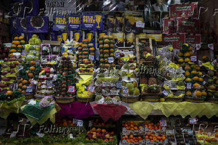 Banca de frutas no Mercado Municipal de So Paulo