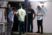 Expresidente de Panam Ricardo Martinelli recibe visitas en sede de embajada nicaragense