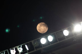 Vista da lua Superlua no Rio de Janeiro