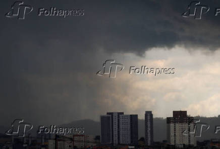 Forte temporal atinge zona oeste de SP