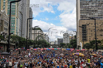 Folies durante a sada do bloco Espetacular Charanga do Frana