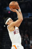 NBA: Los Angeles Clippers at Phoenix Suns