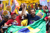 ltimo ato de campanha do candidato Guilherme Boulos (PSOL) na Avenida Paulista