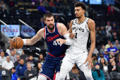 NBA: San Antonio Spurs at Los Angeles Clippers