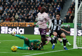 Carabao Cup - Quarter Final - Newcastle United v Brentford