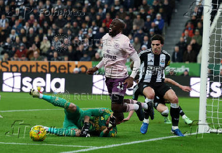 Carabao Cup - Quarter Final - Newcastle United v Brentford