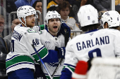 NHL: Vancouver Canucks at Boston Bruins