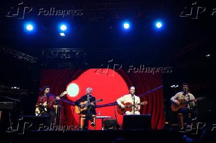 Show dos cantores Caetano Veloso, Moreno, Zeca e Tom Veloso