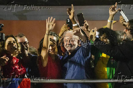 Folhapress - Fotos - Lula, Presidente Eleito, E Sua Mulher, Janja ...