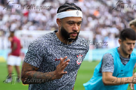 Corinthians e Atltico-GO pelo Campeonato Brasileiro