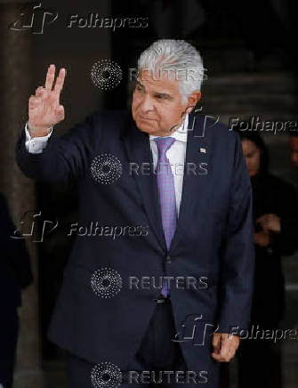 Panama's President Jose Raul Mulino and his Paraguayan counterpart Santiago Pena meet, in Panama City