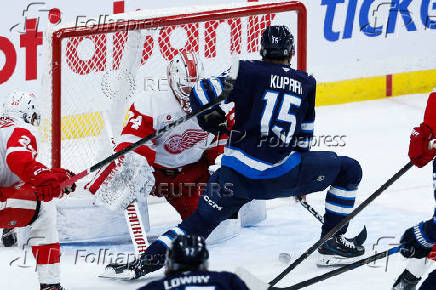 NHL: Detroit Red Wings at Winnipeg Jets