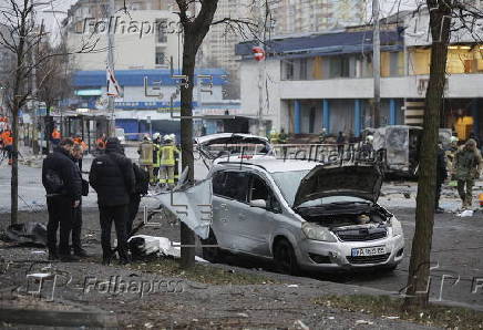 Russian missile strike hits Kyiv