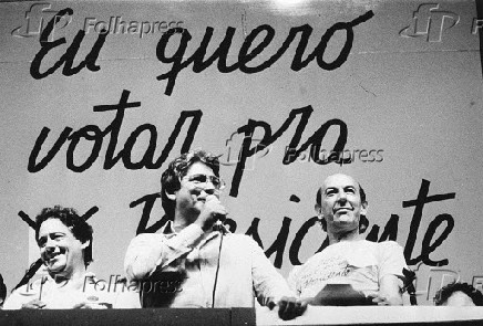 Fernando Henrique Cardoso, Mrio Covas e Raul Cortez em comcio da campanha pelas Diretas J