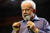 Ex-presidente Luiz Incio Lula da Silva discursa durante o ato, no Rio