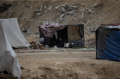 Internally displaced Palestinians in Khan Younis, Gaza Strip