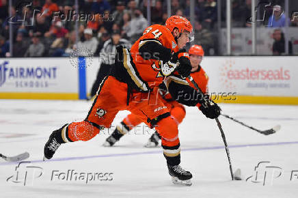 NHL: Winnipeg Jets at Anaheim Ducks