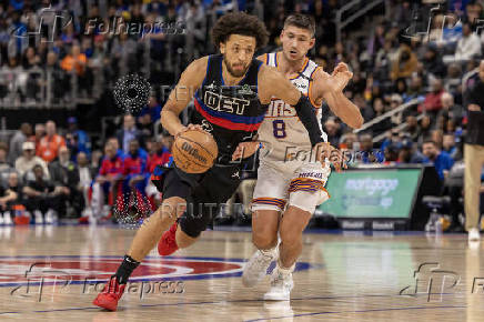 NBA: Phoenix Suns at Detroit Pistons