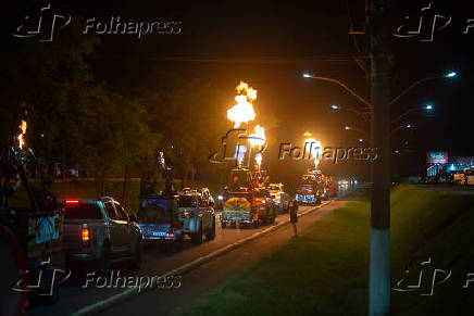 Carreata de fogo ilumina as ruas de Venncio Aires