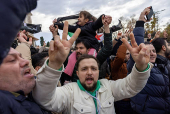 Syrians celebrate in Istanbul