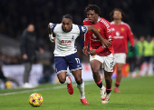 Premier League - Tottenham Hotspur v Manchester United