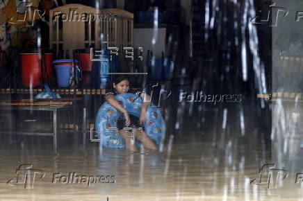 Red River overflows causing severe flooding in Hanoi following Typhoon Yagi