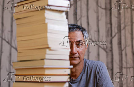 O tradutor e poeta Paulo Csar de Souza