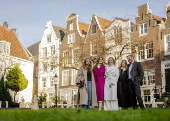 Dutch royal family attends traditional photo session in Amsterdam