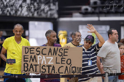 Velrio do jornalista Lo Batista, na sede do Botafogo 