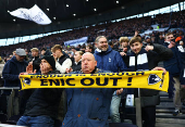 Premier League - Tottenham Hotspur v Manchester United