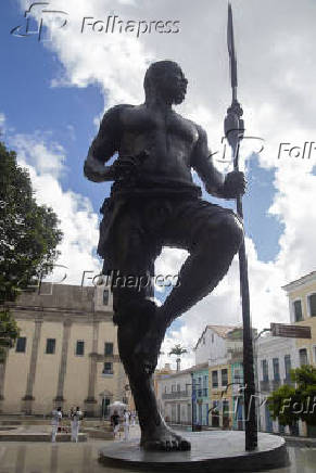 Lavagem da esttua de Zumbi de Palmares