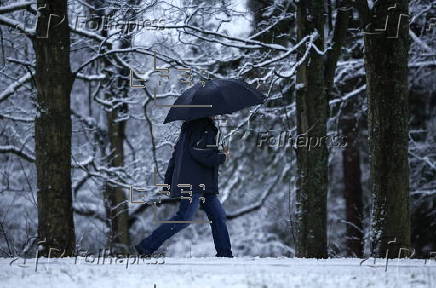 Heavy snow in Liverpool amidst warnings for snow and ice across Britain