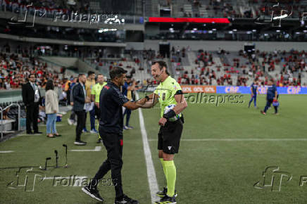 Athletico PR x Fortaleza ao vivo 08/11/2023 - Brasileirão Série A