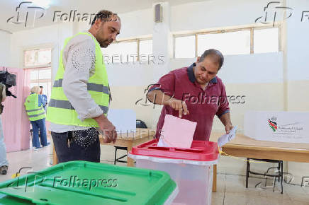 Jordan holds parliamentary elections