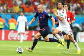 Espanha x Holanda - 13/06/2014 - Esporte - Fotografia - Folha de S.Paulo