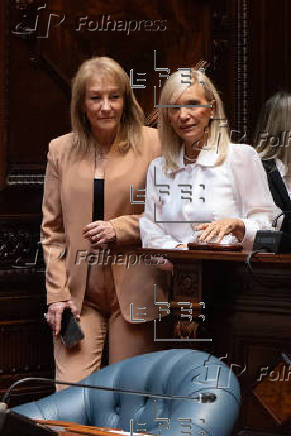 La actual vicepresidenta de Uruguay inicia con la electa la transicin en el Legislativo