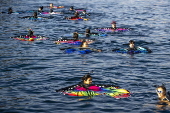 Traditional pre-Christmas swim in Geneva