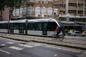 VLT circula na av. Rio Branco, no centro da capital fluminense