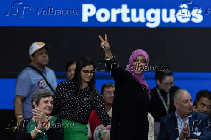 A prmio Nobel da Paz de 2011, Tawakkul Karman, durante cerimnia de encerramento da Cpula do G20 Social