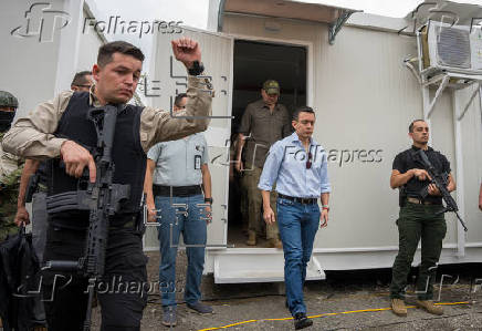 Fuerzas militares de Ecuador arman campamentos en las crceles ms peligrosas de Guayaquil