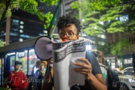 Ato pelo fim do lesbicdio, em frente ao MASP