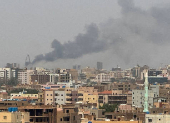 FILE PHOTO: Plumes of smoke rise during clashes between the paramilitary Rapid Support Forces and the army in Khartoum