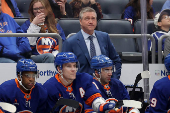 NHL: Toronto Maple Leafs at New York Islanders