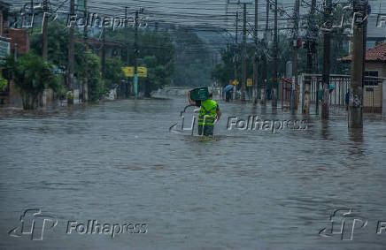 Alagamento causado pela chuva em Esteio (RS)