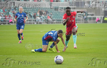 NWSL: 2024 NWSL Playoffs-North Carolina Courage at Kansas City Current